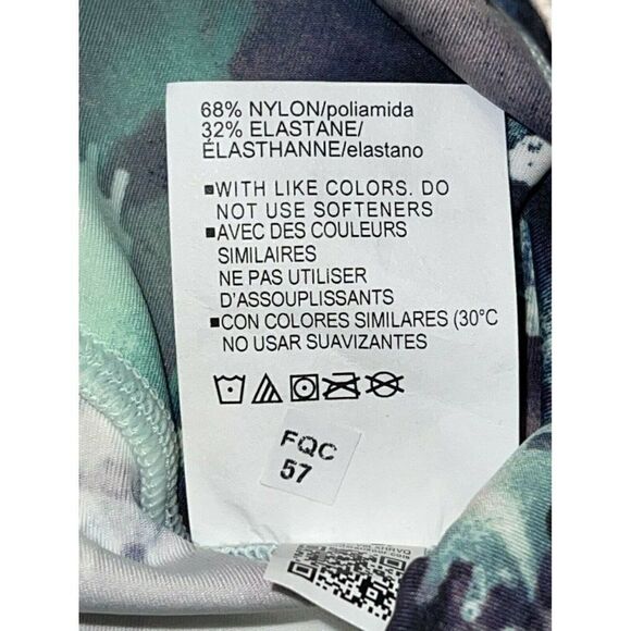 Under Armour Women's Multicolor UA Fly Fast Printed Crop Leggings Small NWT - Picture 6 of 10